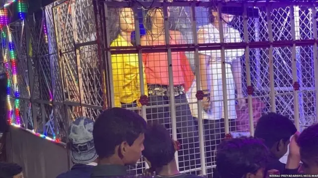 नृत्य, महिला, मुली, ऑर्केस्ट्रा बँड, संस्कृती, उत्तर प्रदेश, बिहार