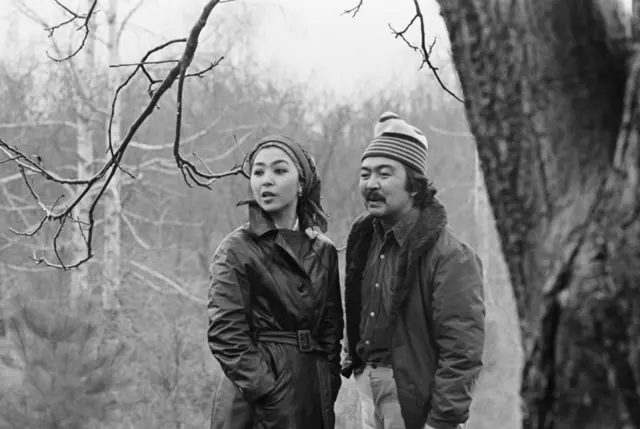 Айтурган Темирова менен Болот Шамшиев 