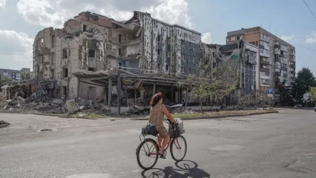 ፖክሮቭስክ ስትራተጅያዊት ማእከል ቀረብ ሓይልታት ዩክረይን እያ።