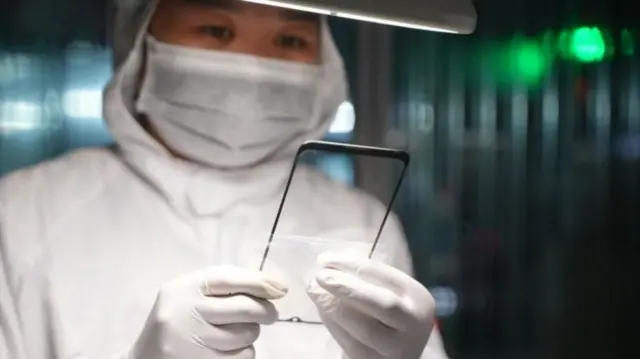 Un technicien chinois.