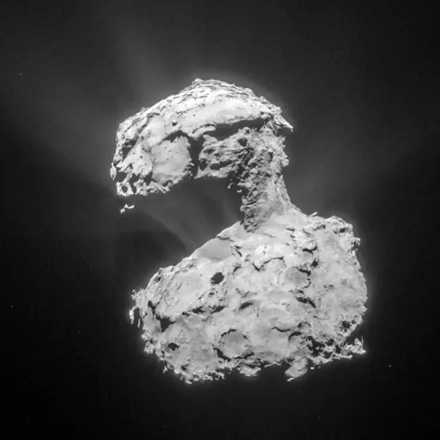 67P/சுரியுமோவ்-ஜெராசிமென்கோ, வால் நட்சத்திரங்கள்  