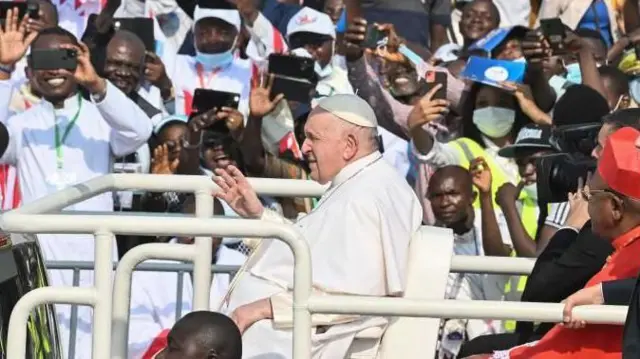 ፖፕ ፍራንሲስ ኣብ ኪንሻሳ - ዲ.ሪ.ኮ