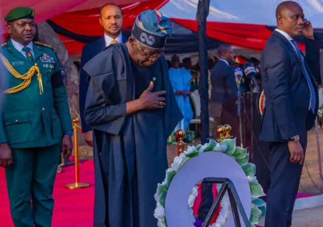Tinubu for di burial ceremony