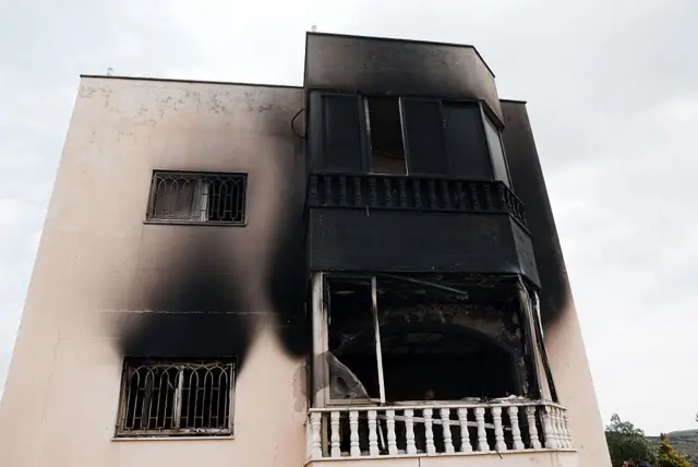 
இரான் போருக்கு மத்தியில் பாலத்தீன கிராமங்களை இஸ்ரேலிய குடியேறிகள் தாக்கியது ஏன்? 