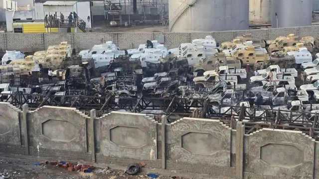 ዝነደዳ መካይን ኣብ ቀጽሪ ወደብ