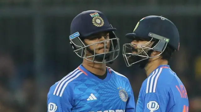विराट कोहलीसोबत यशस्वी जैस्वाल