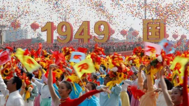 Abashinwa bizihiza uyu munsi