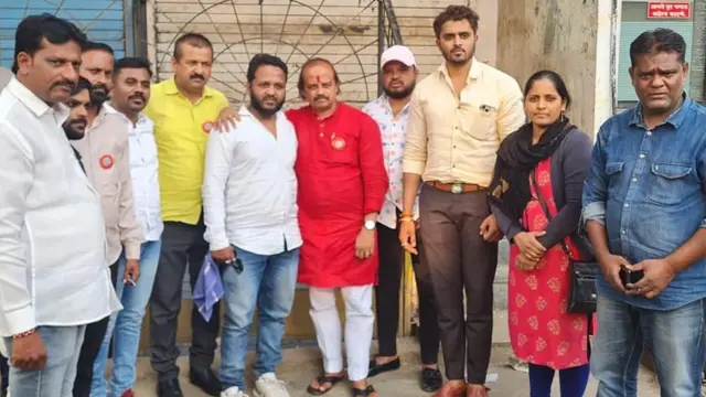 माजिद अमीन शेख यांची भेट घेतल्यानंतर वसंत मोरे