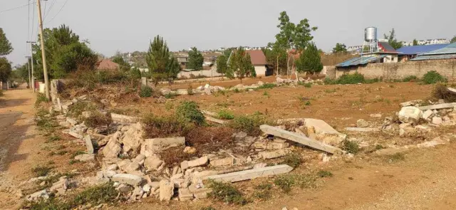 ဒီမြေအများစုက စိုက်ပျိုးရေးမြေနဲ့ တပ်နဲ့ဆက်စပ်မြေတွေဖြစ်နေ