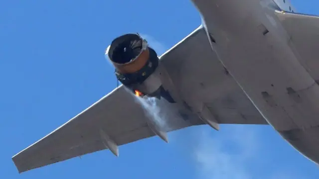 Insiden pesawat di Denver