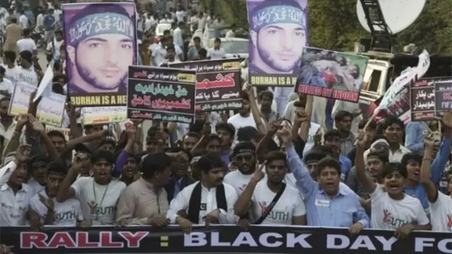 पाकिस्तान में कश्मीर समर्थक प्रदर्शन