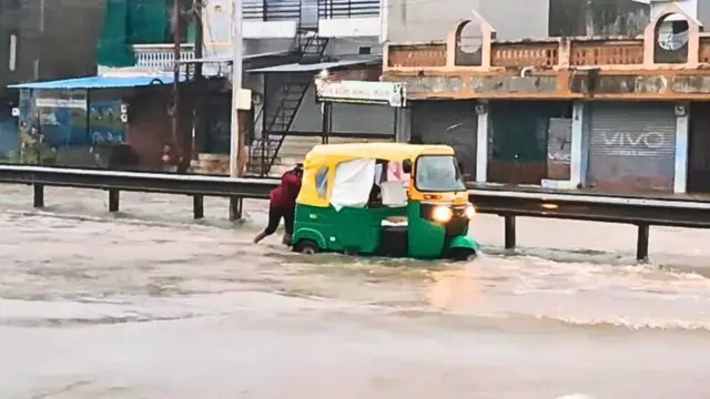 સમગ્ર ગુજરાતમાં આ વર્ષે મોસમનો સરેરાશ 91.88 ટકા વરસાદ થયો છે