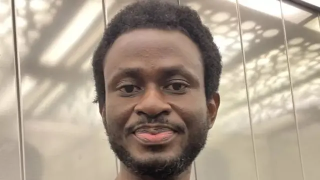 Le Dr Kunle Ibisola a quitté Ibadan pour l'Écosse.