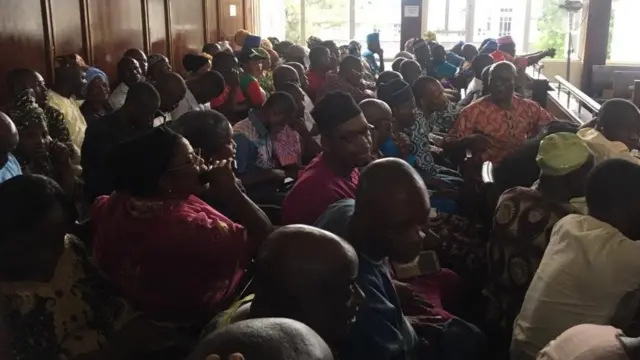 Aworan inu ile ẹjọ