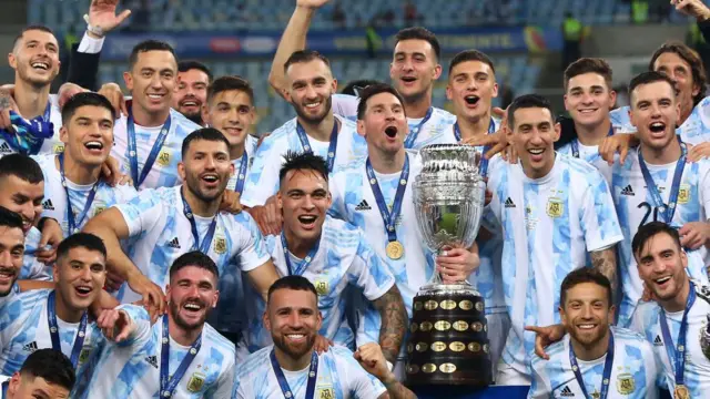 ২৮ বছর পর শিরোাপা হাতে আর্জেন্টিনা