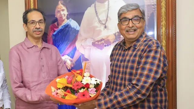 उद्धव ठाकरे आणि सुनील मोदी