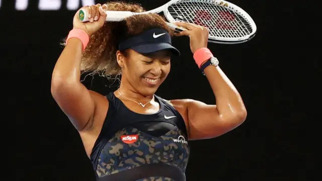 наоми осака