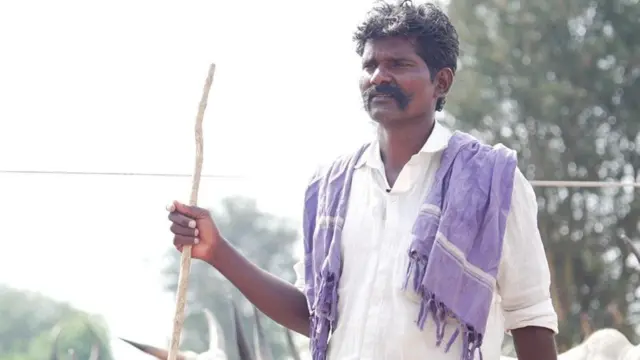 தொட்டியபட்டியை சேர்ந்த சுரேஷ்