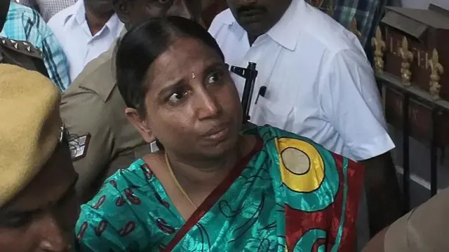 நளினி