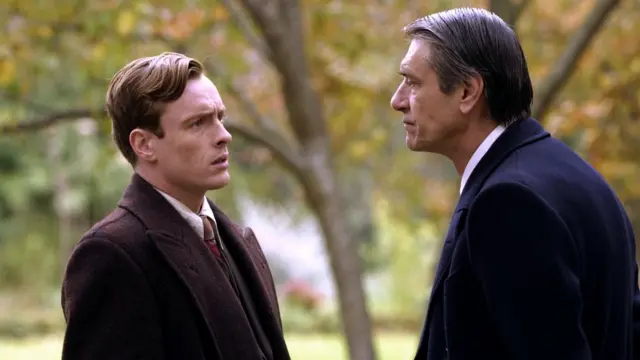 En la serie Toby Stephens hizo de Philby y Marcel Iures de su reclutador, Otto.
