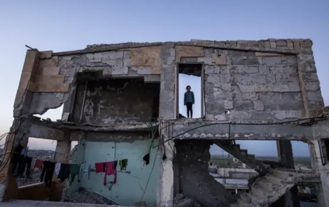 کودک بیجا شده کرد در روژاوا