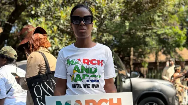 Dozens of pipo gada for Pretoria to protest say make migrants comot from South Africa - April 28 2026