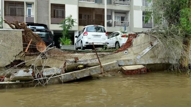 மழை வெள்ளம்
