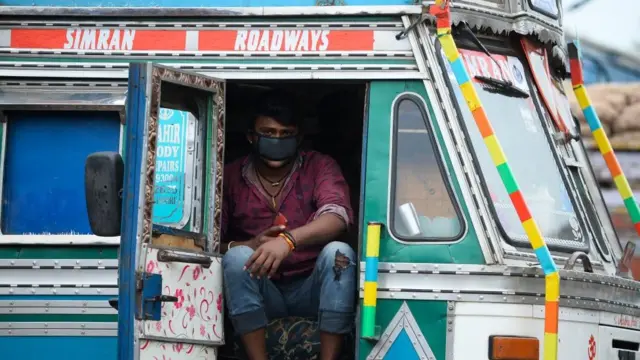 પ્રતીકાત્મક તસવીર