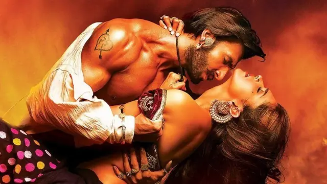 ગોલિયોંકી રાસલીલા..રામલીલા ફિલ્મનું એક દૃશ્ય