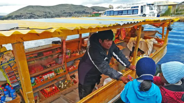 La tienda flotante del Inca
