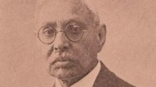 बरकतुल्लाह का जन्म भोपाल में हुआ था, लेकिन भारत की आज़ादी के लिए उन्होंने दुनिया के कई देशों का दौरा किया