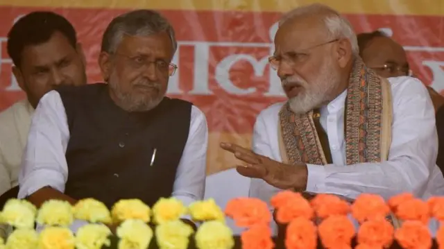 प्रधानमंत्री नरेंद्र मोदी और सुशील कुमार मोदी