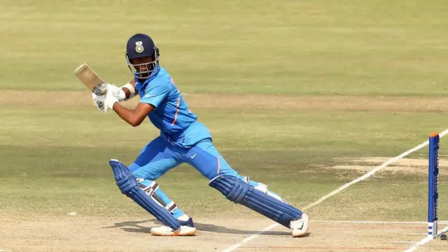 யாஸவி ஜெய்ஸ்வால்