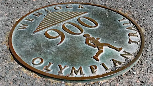 يروي المسار الأولمبي الذي يبلغ طوله 1.3 ميلا قصة بداية دورة الألعاب الأولمبية من بلدة "ماتش وينلوك"