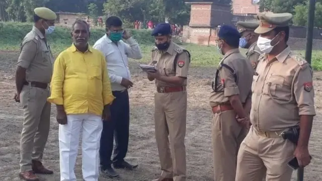 ઘટનાસ્થળે પોલીસ