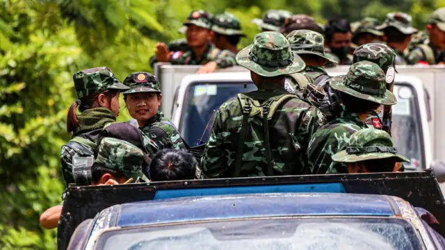 மியான்மரின் கரேன் தேசிய விடுதலை ராணுவ இனவாத ஆயுதக்குழு