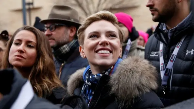 Scarlett Johansson en la protesta