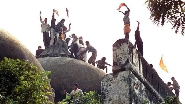 બાબરી મસ્જિદ