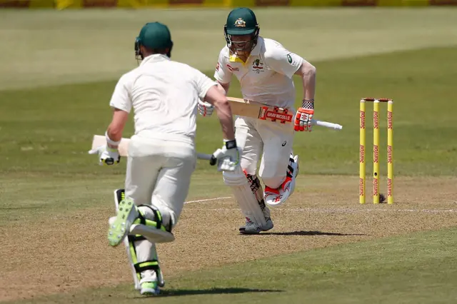 स्टीवन स्मिथ और डेविड वार्नर