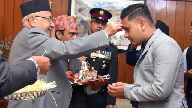 गणतन्त्रमा दशैँ