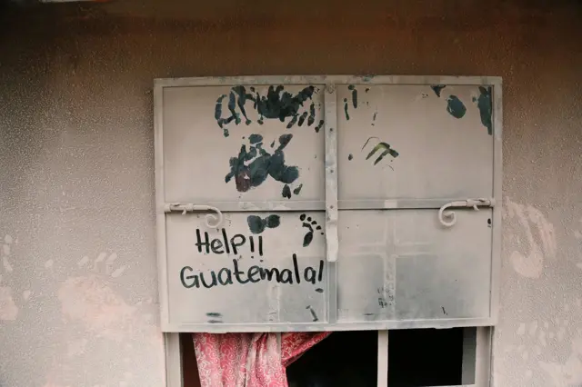 ภูเขาไฟ กัวเตมาลา ฟูเอโก