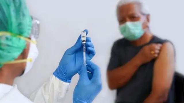 कोरोना लस