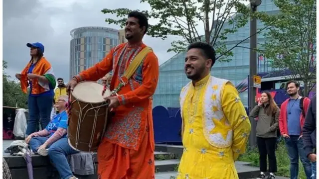 கிரிக்கெட்