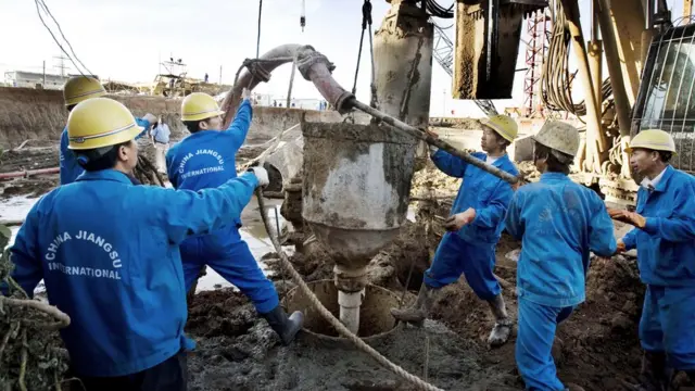 Китайские рабочие в Судане