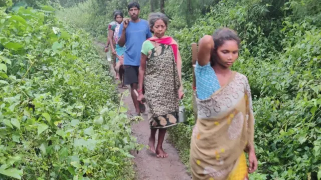 ఏజెన్సీ ప్రాంతంలోని గిరిజనులు