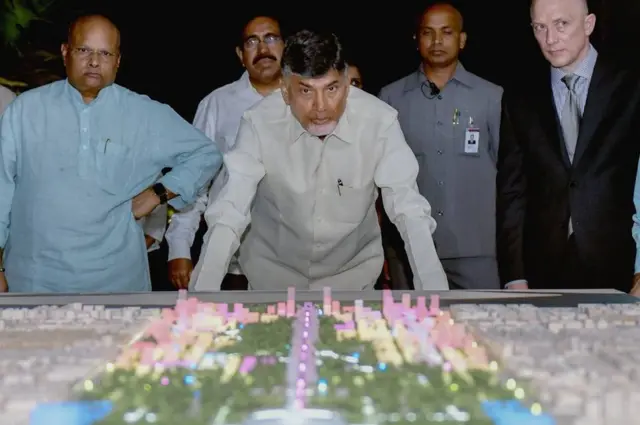 చంద్రబాబునాయుడు