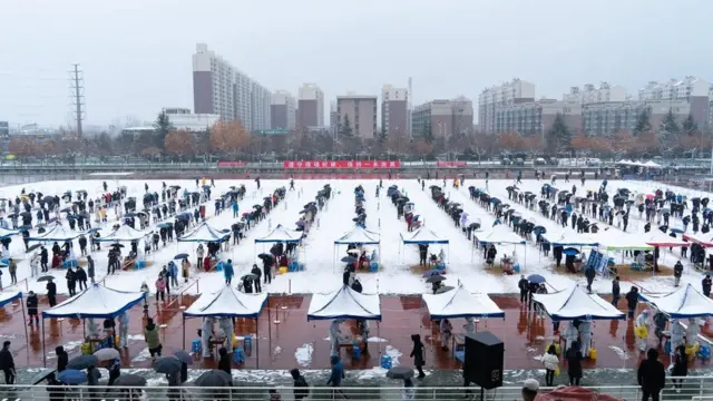 지난해 12월 '제로 코로나' 정책을 폐기한 이후 중국에선 코로나19 감염자가 크게 급증하고 있는 것으로 보인다