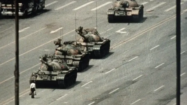 ภาพชายรถถัง "Tank Man" ในกรุงปักกิ่ง