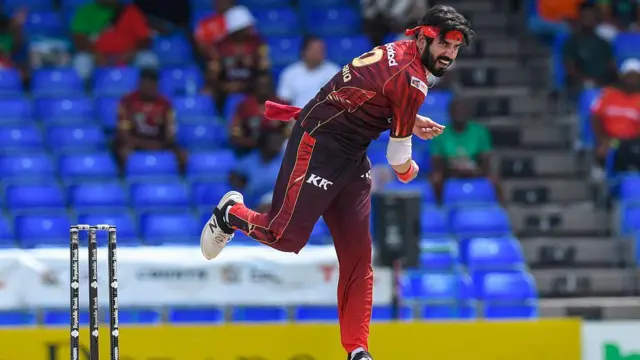 उस्मान तारिक़