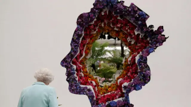 လေးရက်ကြာ ဂါရဝပြုခံပြီးမှကျင်းပမယ့် အဲလစ်ဇဘတ် ဘုရင်မကြီးရဲ့ စျာပန